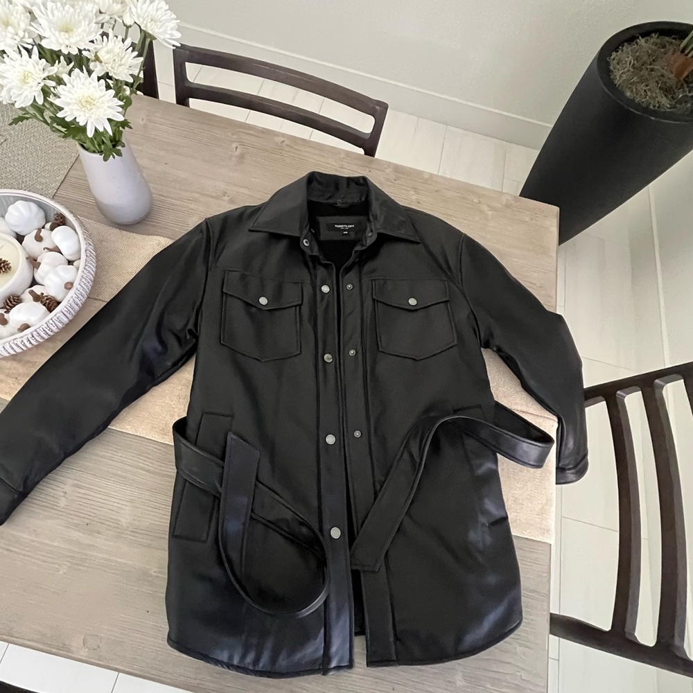Kenneth Cole- Faux Leather & Sherpa Belted Shirt Jacket - Picture 5 of 10